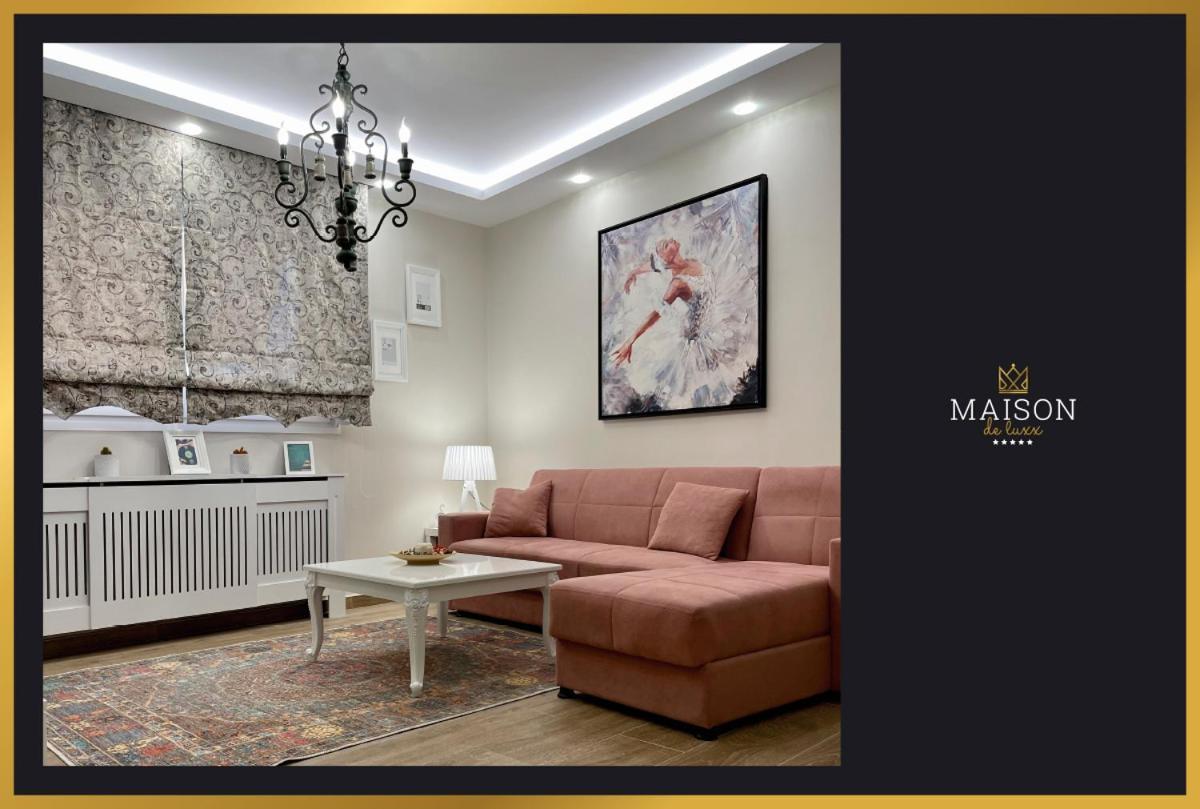 Maison De Luxx A3 Apartment Larissa Exterior photo